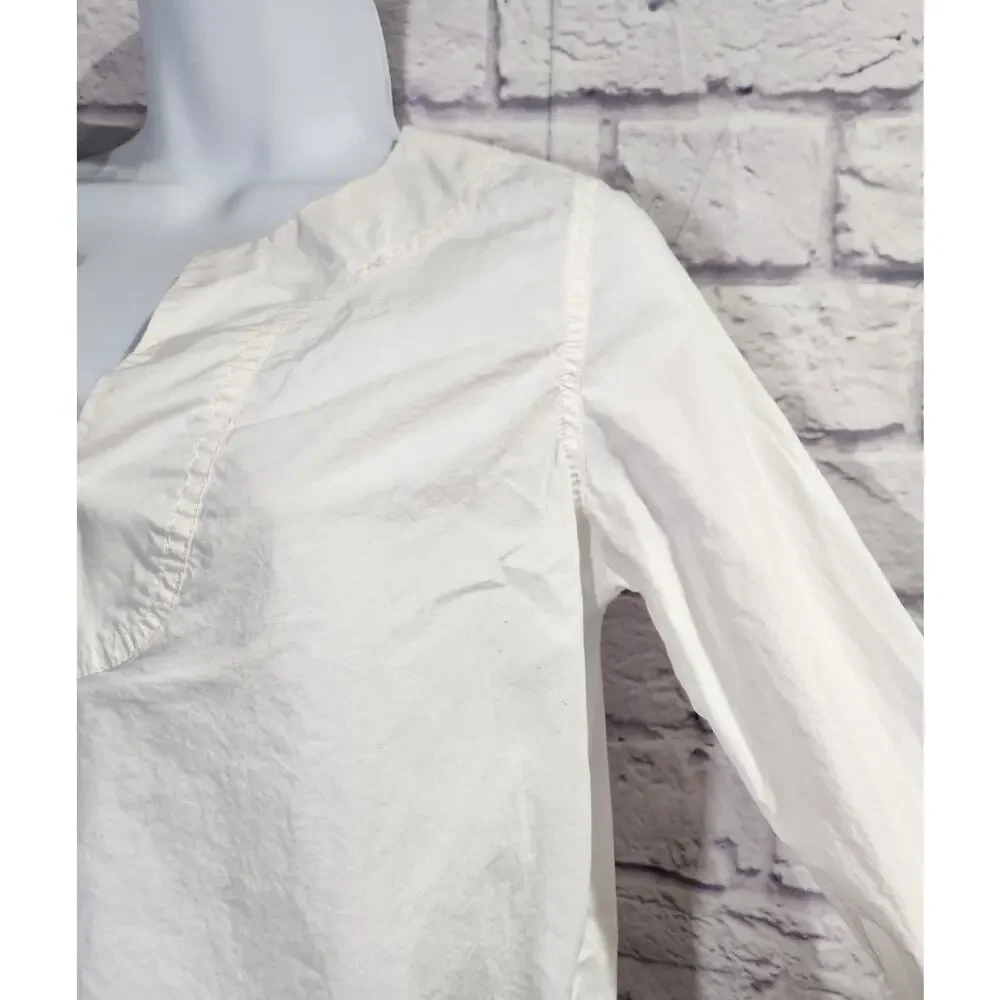 J. Crew White Long Sleeves With Buttons V Neck Top PXS Lightweight Rounded Hem